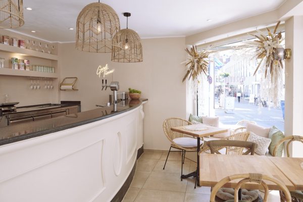 YAM Cafe & Deli