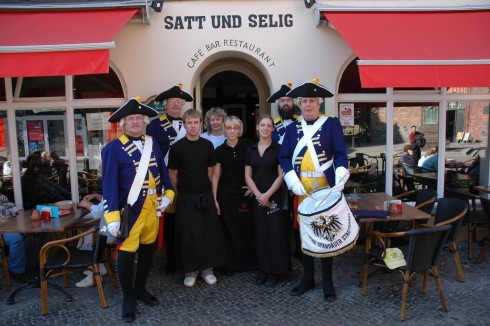 SATT UND SELIG