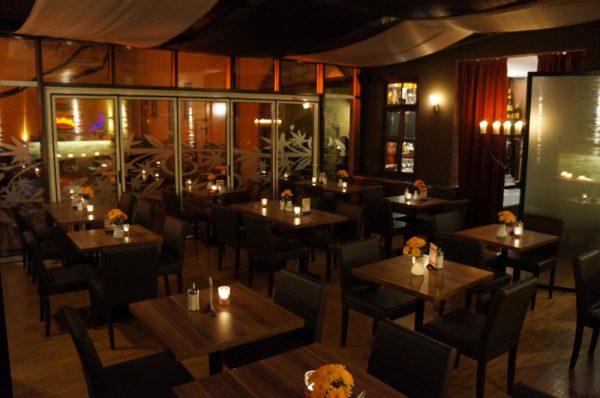 Gaston Bar-Restaurant-Lounge