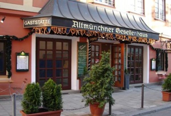 Alt Münchner Gesellenhaus