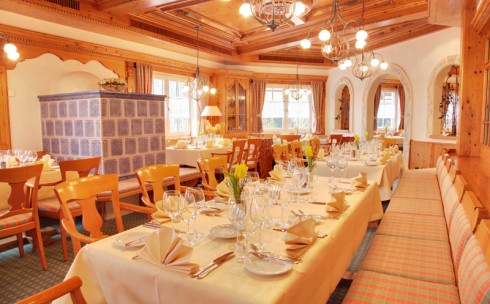 Hotel Am Kurpark - Tiroler Stube & Parkrestaurant