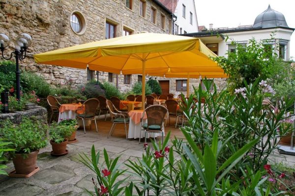 Schlosshotel