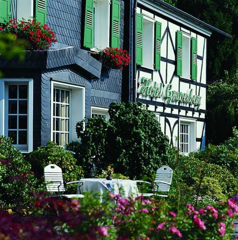Restaurant Romantik Hotel Gravenberg- Bergische- und Romantik- Stube in Langenfeld