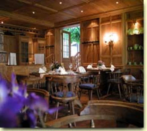 Romantik Hotel Gravenberg- Bergische- und Romantik- Stube