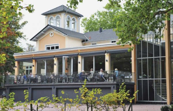 Kurhaus am Rheingrafenstein