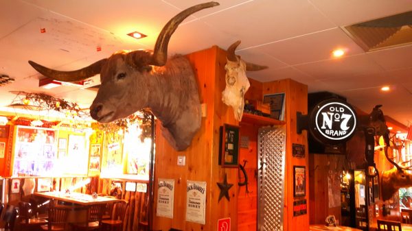 American Western Saloon