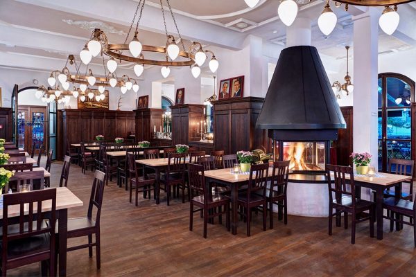 Zollpackhof Restaurant & Biergarten