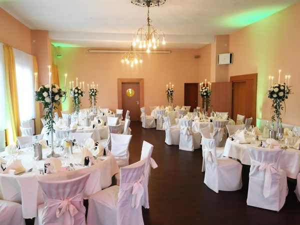 Zur Rothenburg Restaurant und Festsaal