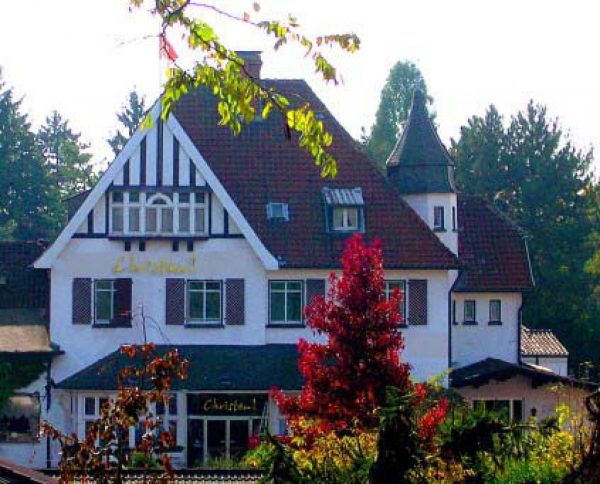 Christen im Haus Litzbrück, Düsseldorf