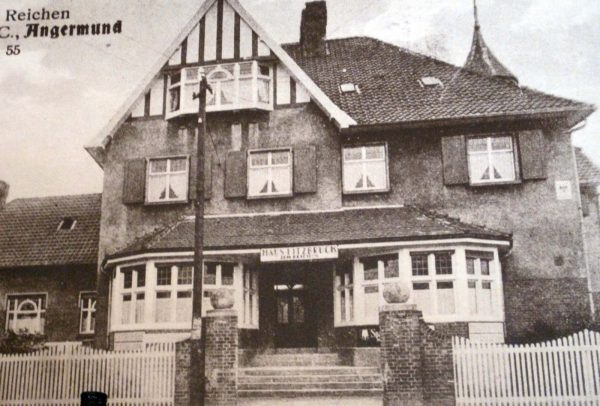 Christen im Haus Litzbrück, Düsseldorf