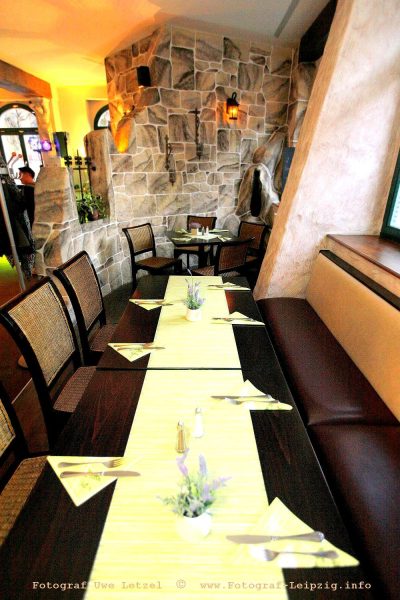 ZUCKELHÄUSER BRASSERIE - Restaurant & Sportsbar