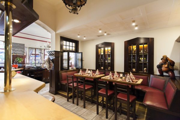Manforter Hof - Brauhaus & Hotel