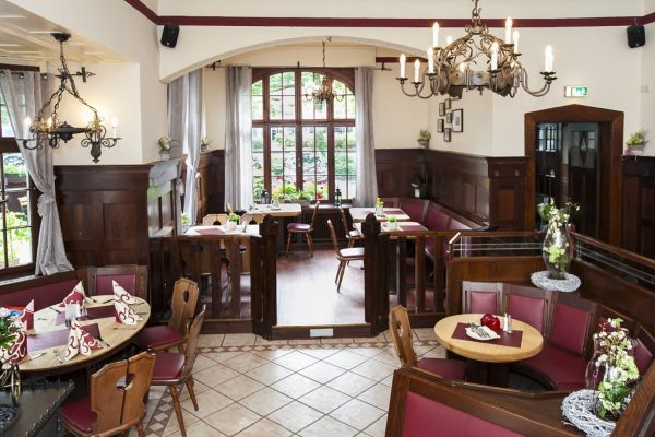 Manforter Hof - Brauhaus & Hotel
