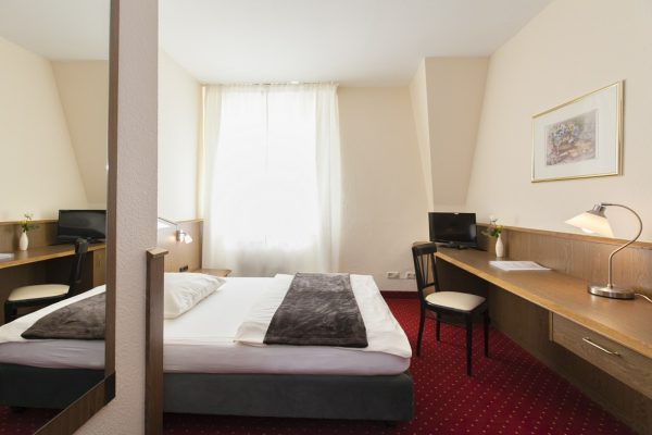 Manforter Hof - Brauhaus & Hotel