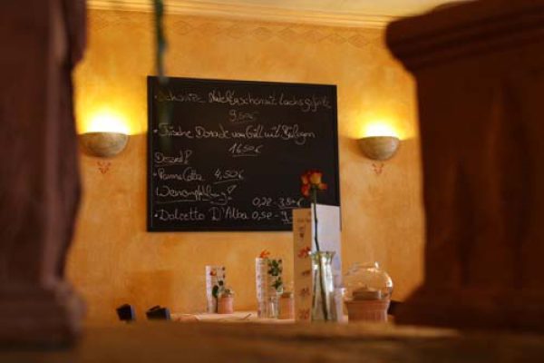 Pizzeria La Piazza, Mayen