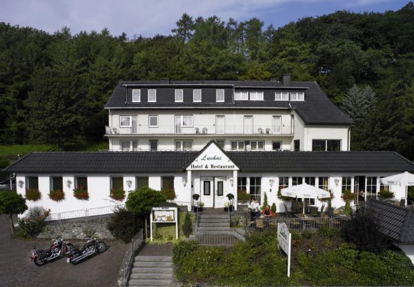 Luckai Hotel & Restaurant