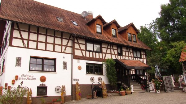 Zur Schönen Aussicht Weiher