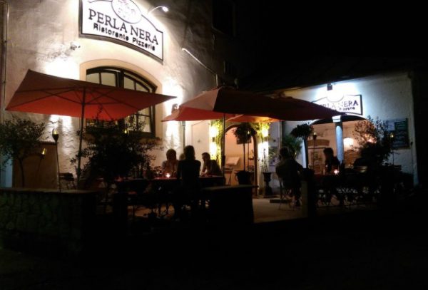 Italienisches Restaurant und Pizzeria Perla Nera