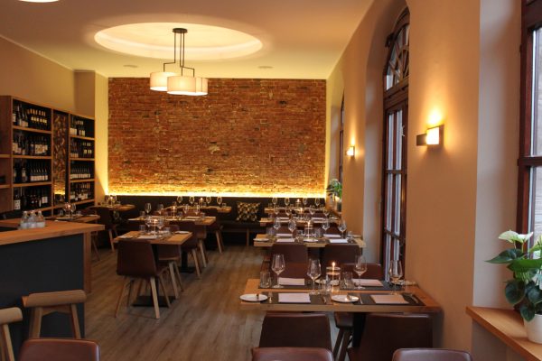 Gusto Natural modern. grill.