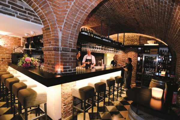 Caldero - The Tapas Wine Connection