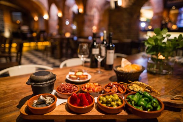 Caldero - The Tapas Wine Connection
