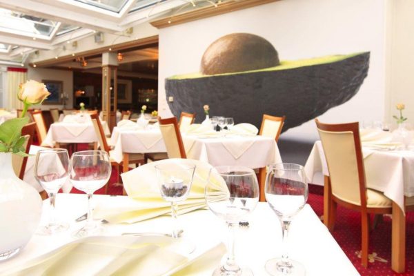 Hotel Restaurant ASLAN Kurpark Villa in Olsberg