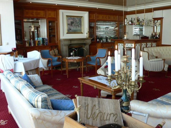 Hotel Restaurant ASLAN Kurpark Villa in Olsberg