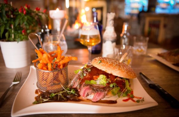 HEAT Steakhouse & Burgerschmiede