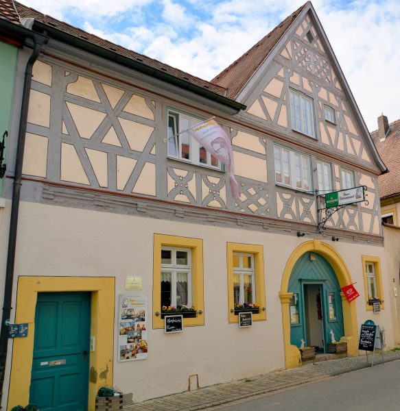 Beim Zöpfleswirt Weinstube Restaurant u. Pension