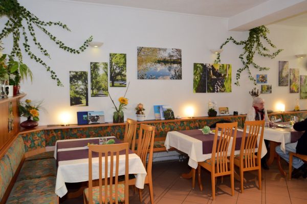 Beim Zöpfleswirt Weinstube Restaurant u. Pension