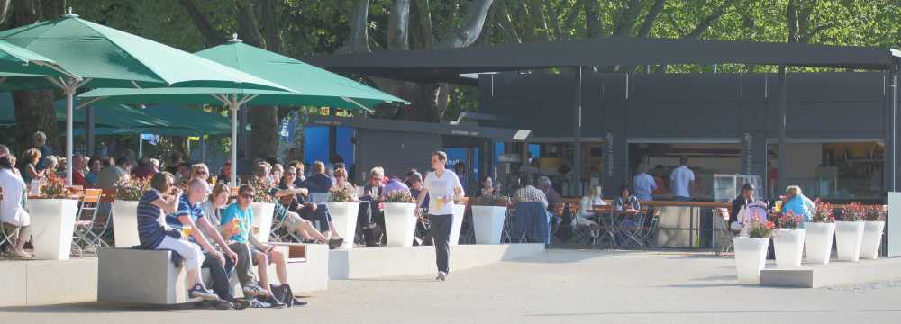 Königsbacher Biergarten am Deutschen Eck