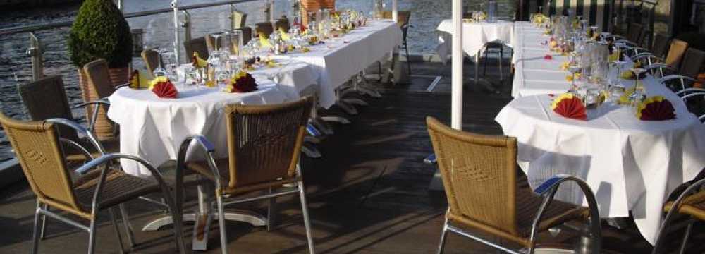  Café- und Restaurantschiff “Spree-Blick”
