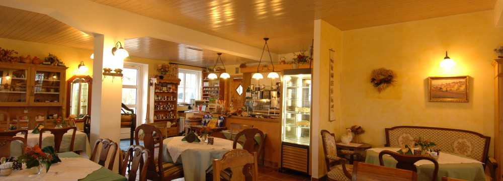 Mittenmang - Hofcafé