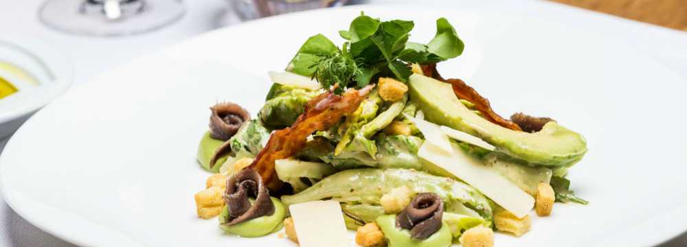 The New Yorker | LONG ISLAND.RESTAURANT&BAR