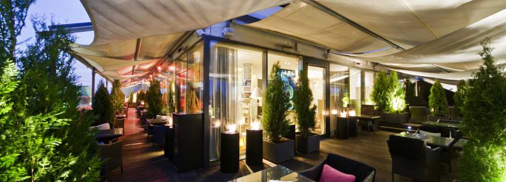 FACES Lounge
