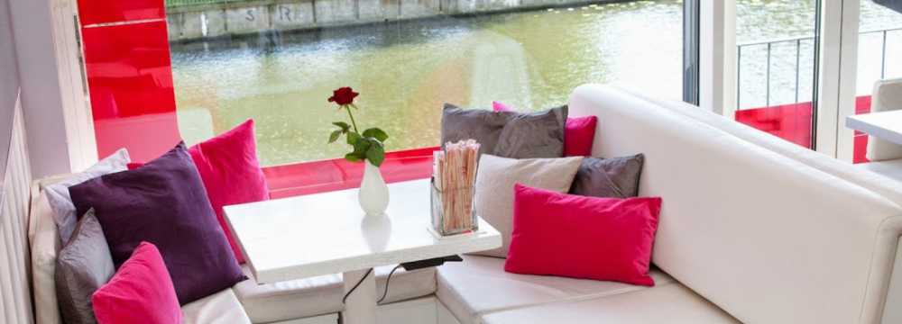 white lounge