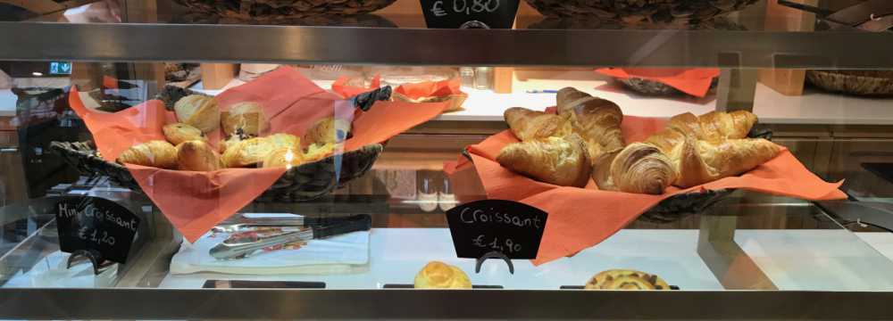 Dominique / Café, Brasserie, Bar