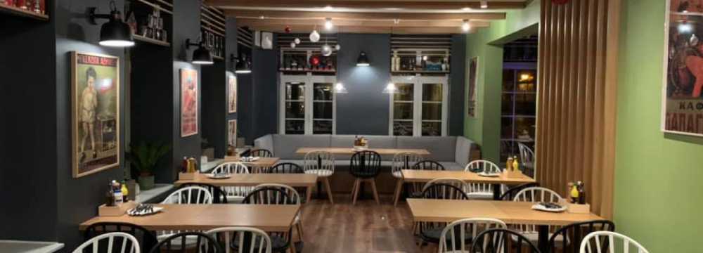 Taverna Keramos am Alten Bahnhofshotel