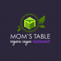 Logo Mom s Table Organic Vegan with Love